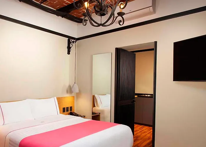 Mx Centro Hotel 3*